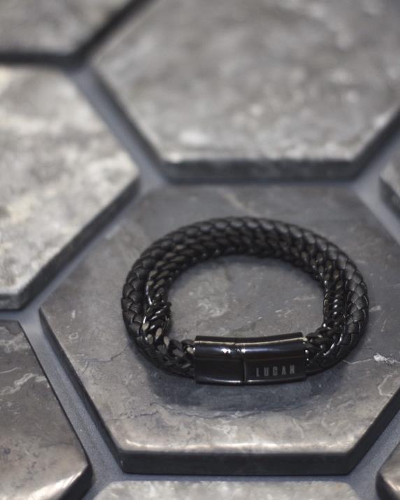 4-All Black Shackle-5 Gelang Pria Gelang Kulit Gelang blank