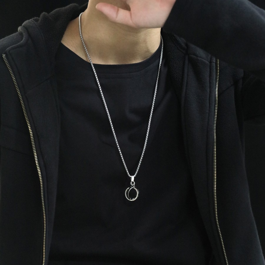 8c4fc83c-46e6-4a20-bf1e-870a171218b1 blank